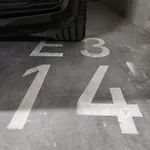 Ba With Free Garage Parking And Garden *