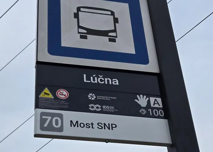 Ba With Free Garage Parking And Garden * Братислава