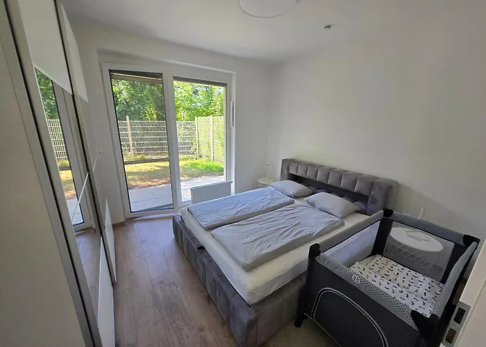 Apartmán Ba With Free Garage Parking And Garden *